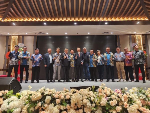 台灣連鎖加盟促進協會率團出席印尼世界連鎖年會　2026年盛會台灣登場1